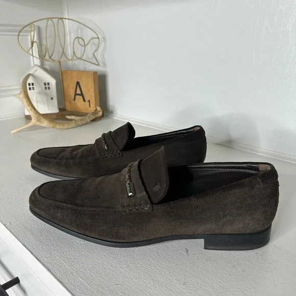Tod’s Men’s Brown Classic Suede Loafers Size 10 – Made in Italy - Quiet Luxury - Picture 1 of 9